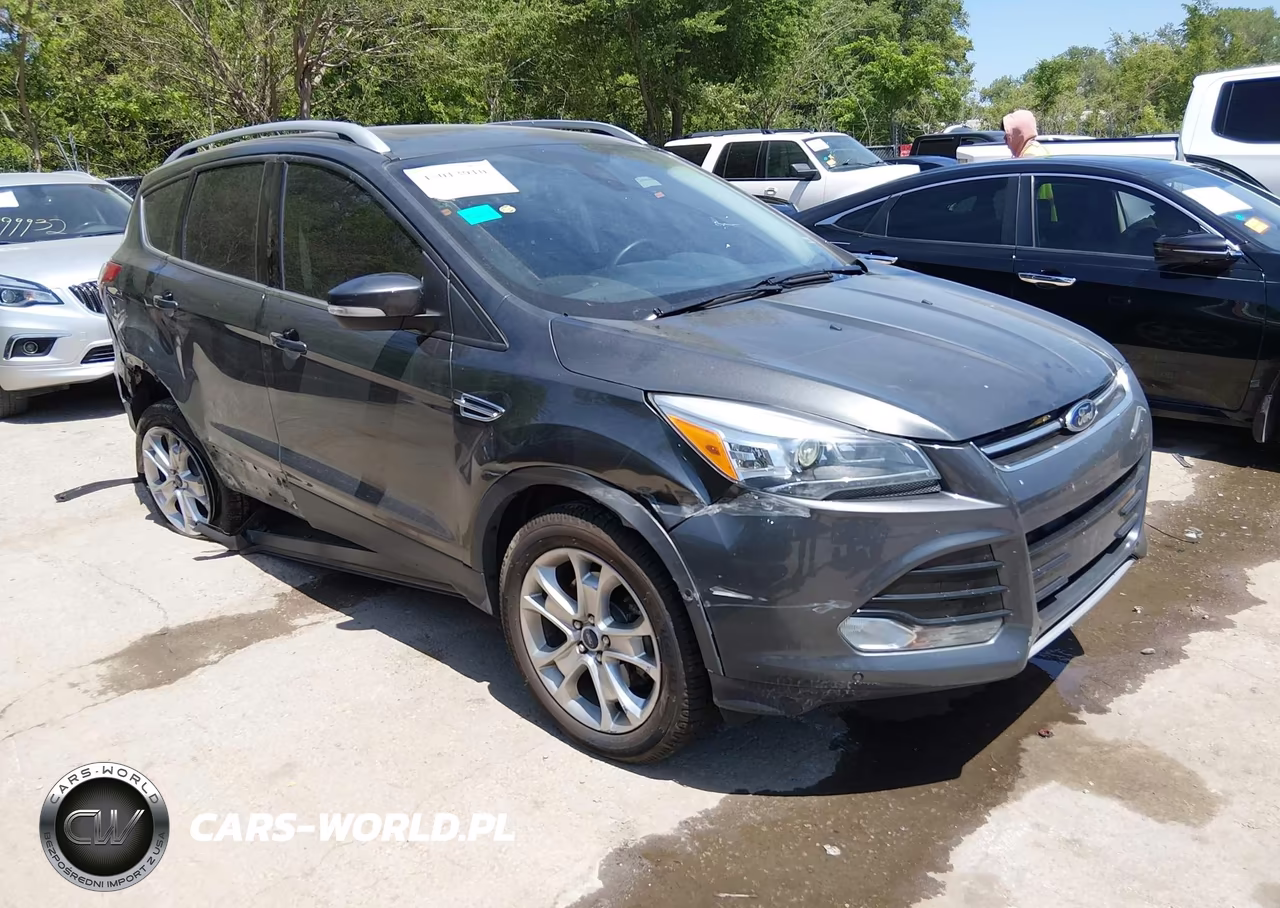 2015 Ford Escape Titanium – zdjęcie 1 z 17