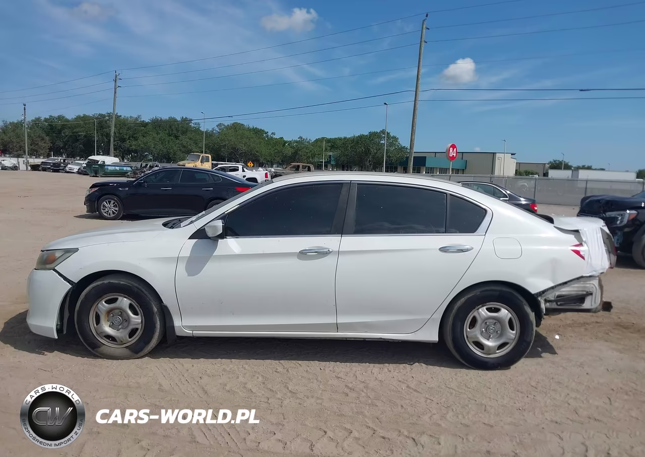 2013 Honda Accord Lx VIN:1HGCR2F35DA073379 - 15