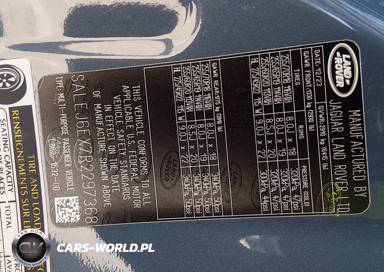 2024 Land Rover Defender 90 P300 S VIN:SALEJ6EX7R2297368 - 9