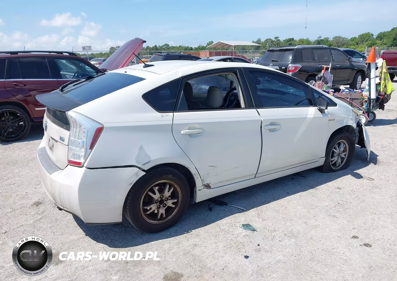 2010 Toyota Prius Iv VIN:JTDKN3DU5A0018648 - 4