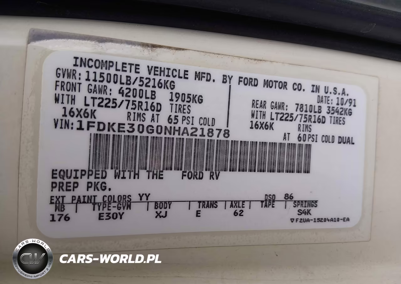 1992 Ford Econoline E350 Cutaway Van VIN:1FDKE30G0NHA21878 - 9