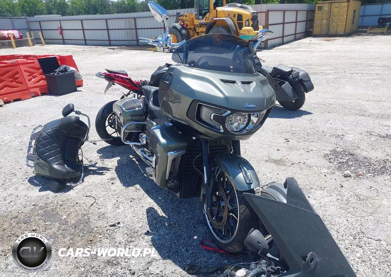 2022 Indian Motorcycle Co. Pursuit Limited With Premium Package – zdjęcie 1 z 12