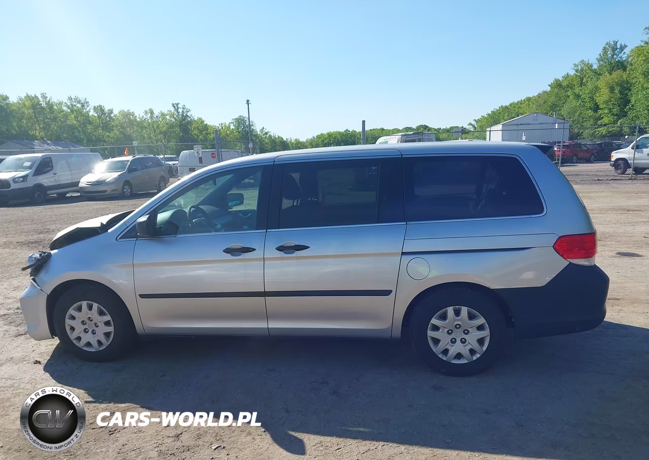 2010 Honda Odyssey Lx VIN:5FNRL3H25AB069145 - 14
