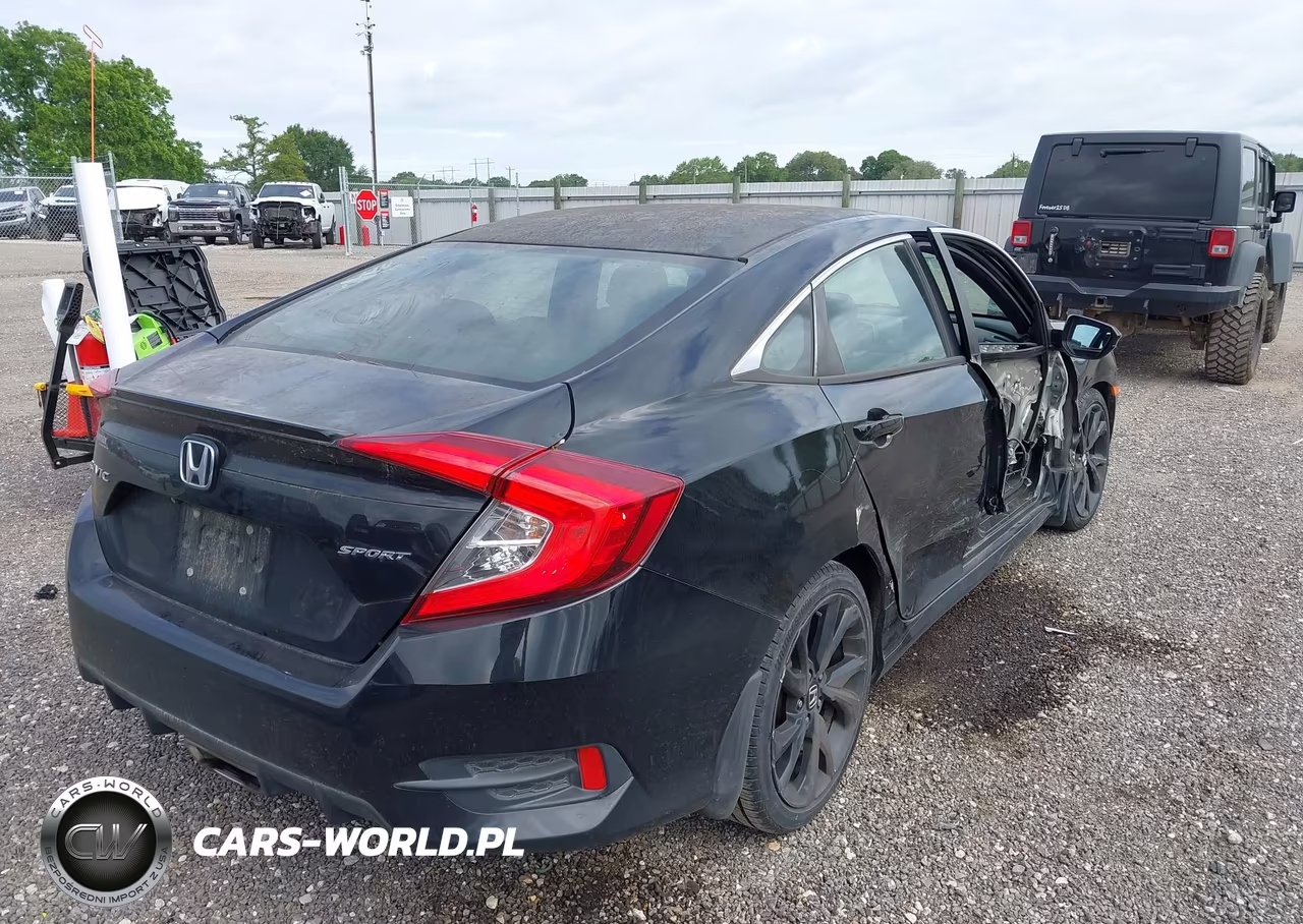 2019 Honda Civic Sport VIN:19XFC2F82KE044215 - 4
