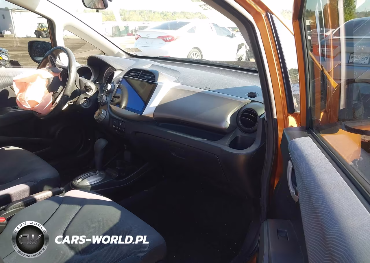 2009 Honda Fit Sport VIN:JHMGE88489S025377 - 5