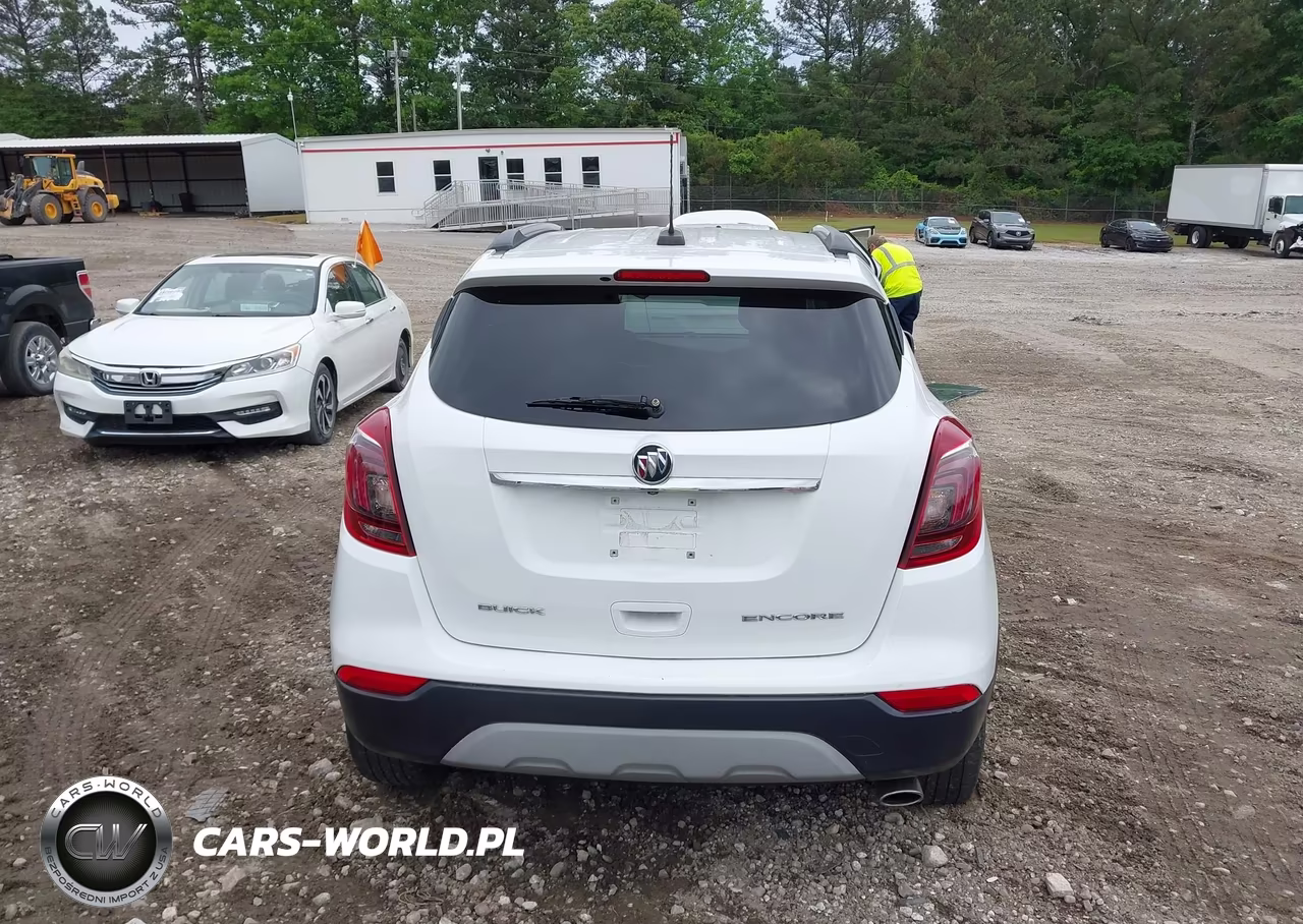2018 Buick Encore Essence VIN:KL4CJCSBXJB527117 - 16
