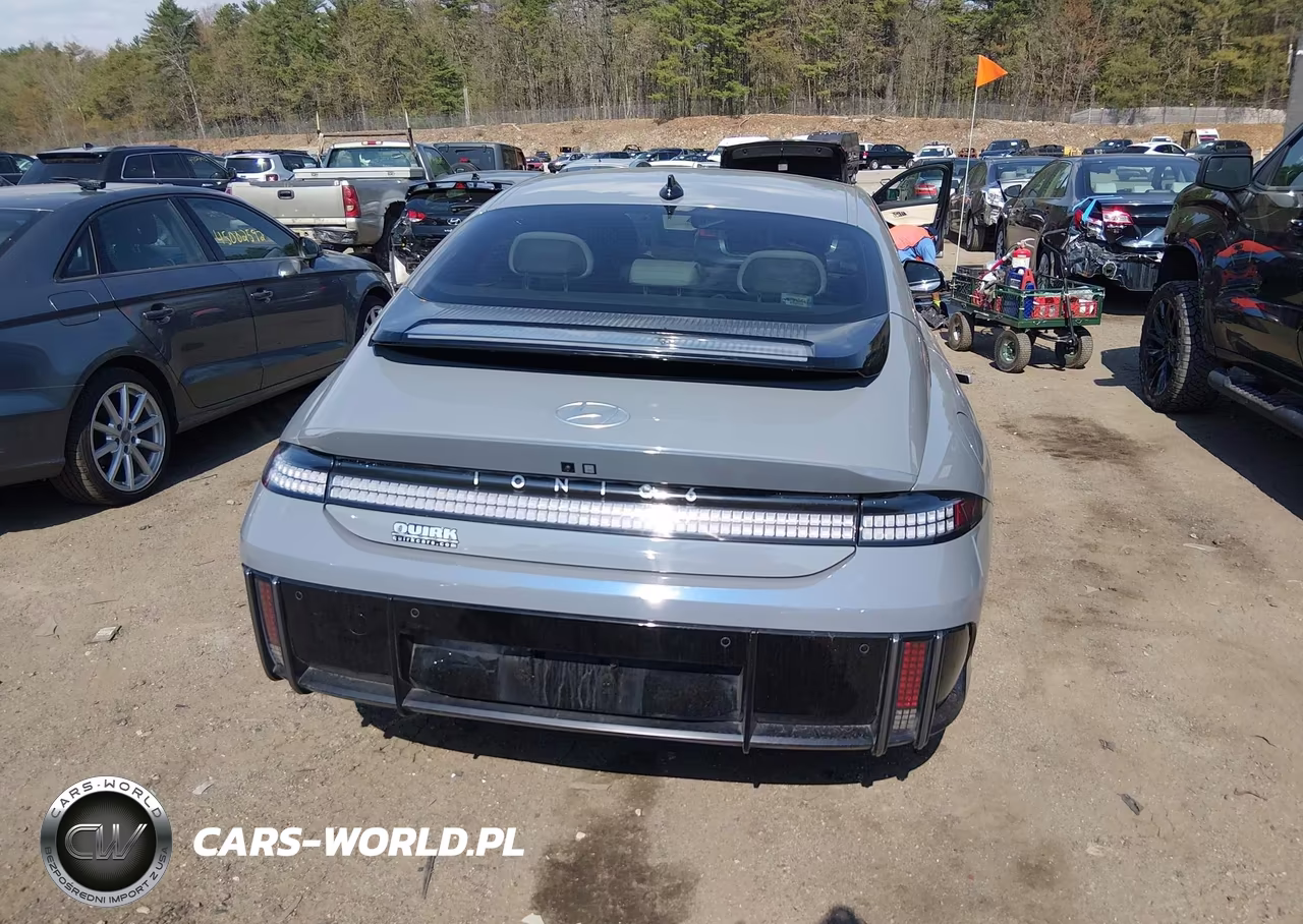 2025 Hyundai Ioniq 6 Limited VIN:KMHM54AC5SA089897 - 16