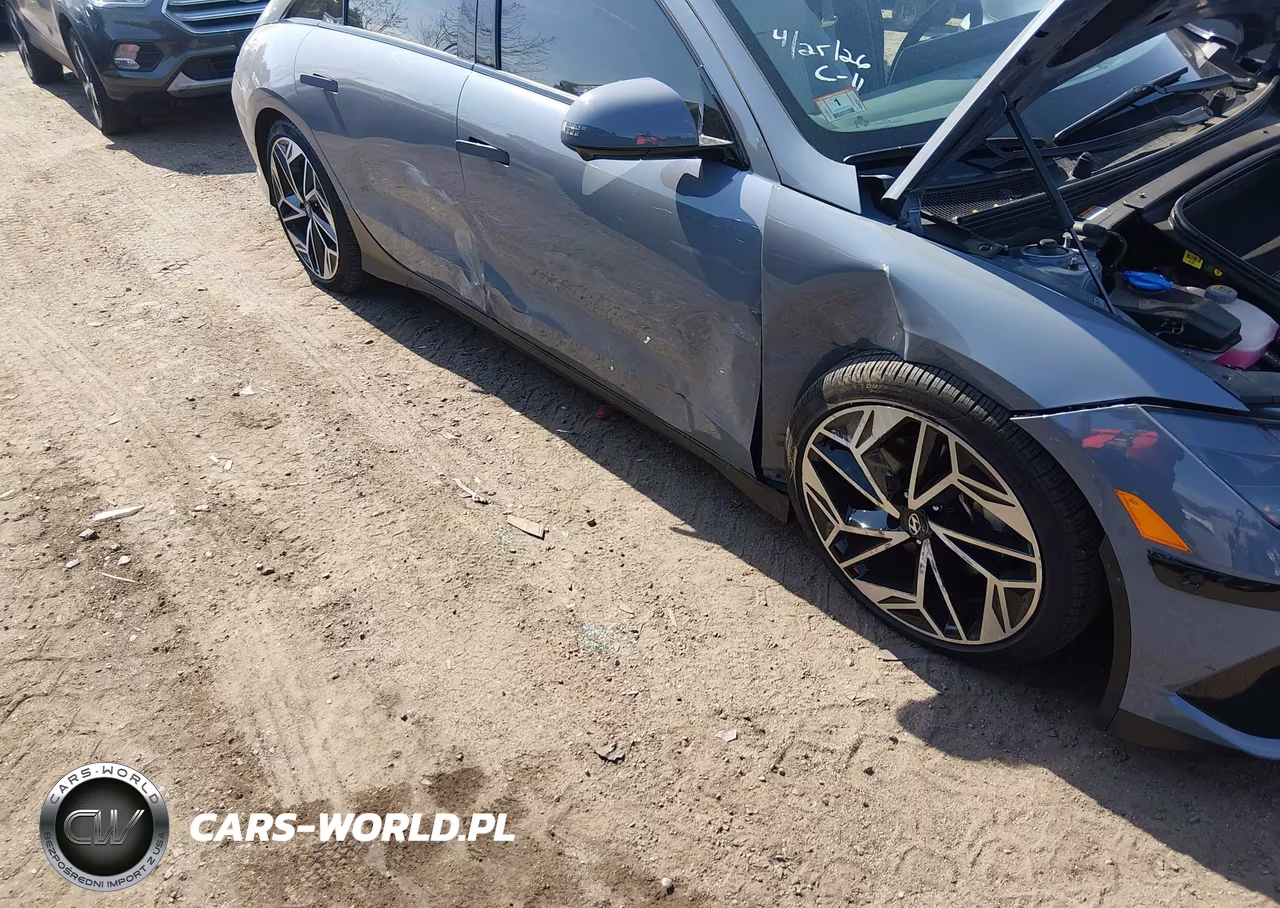2025 Hyundai Ioniq 6 Limited VIN:KMHM54AC5SA089897 - 6