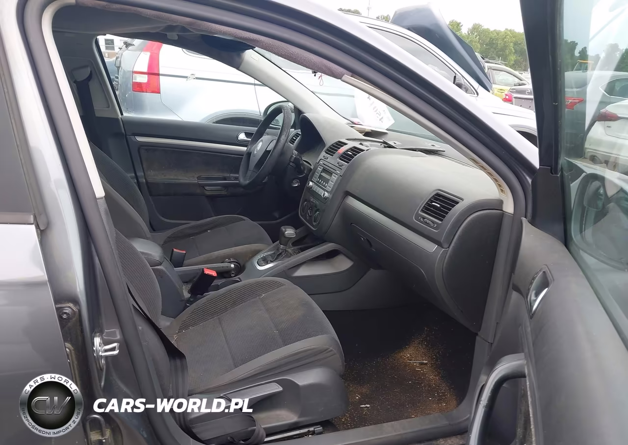 2008 Volkswagen Jetta S VIN:3VWJM71K28M110815 - 5