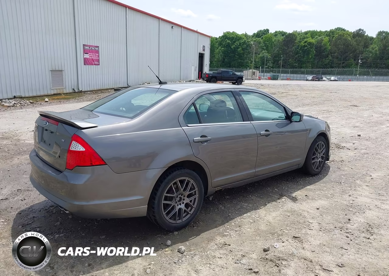 2010 Ford Fusion Se VIN:3FAHP0HA1AR159094 - 4