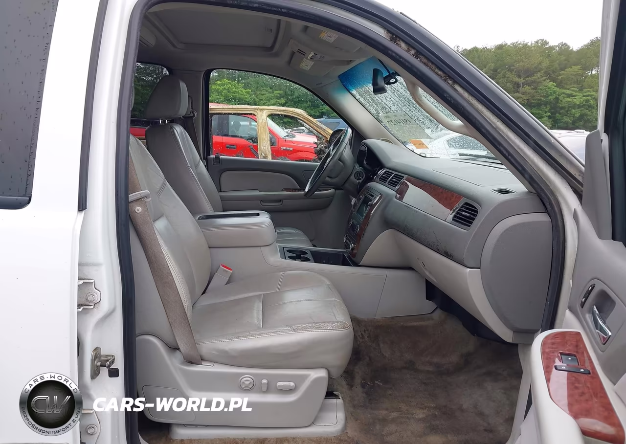 2008 Chevrolet Suburban 1500 Lt VIN:3GNFC16018G216694 - 5