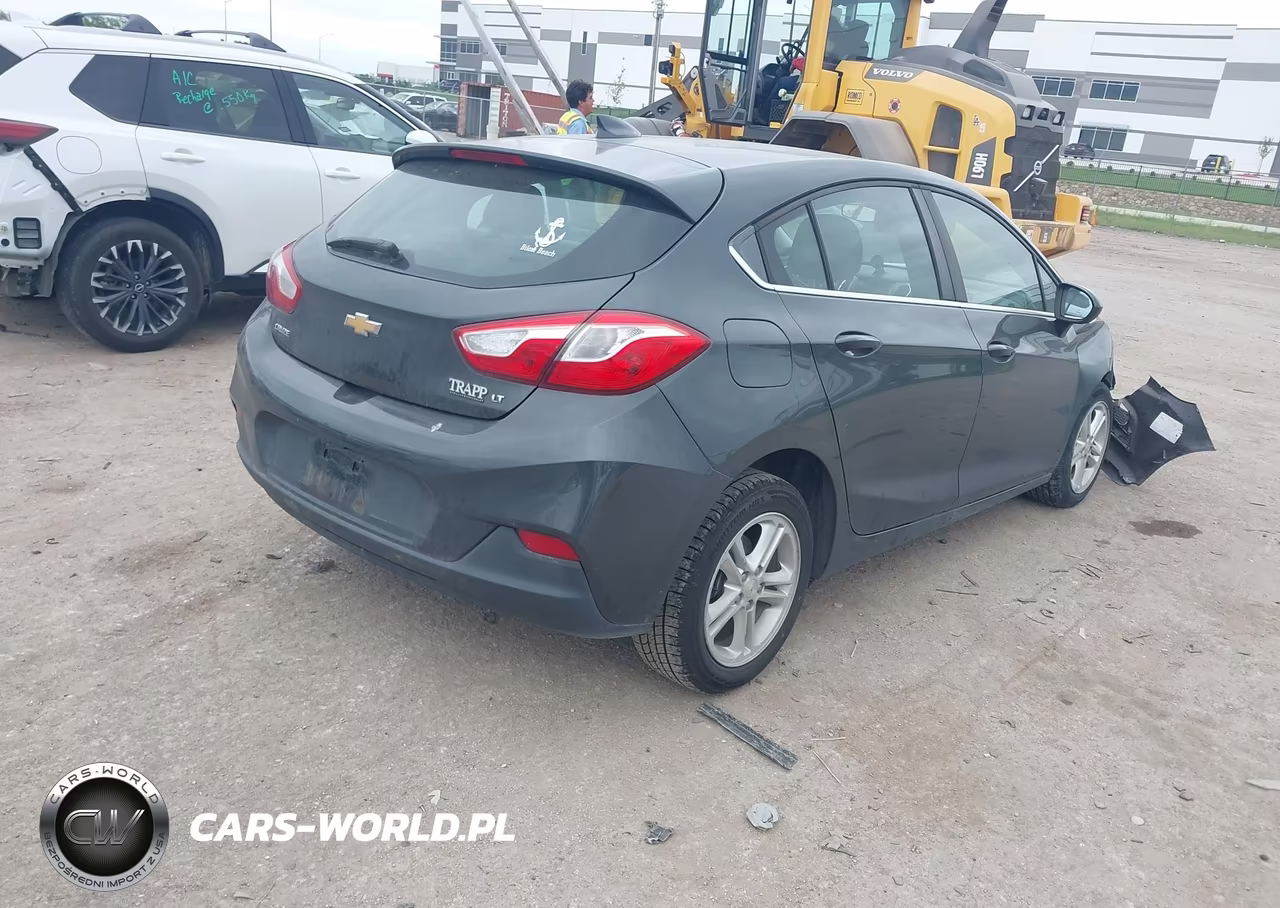 2018 Chevrolet Cruze Lt Auto VIN:3G1BE6SM6JS633571 - 4