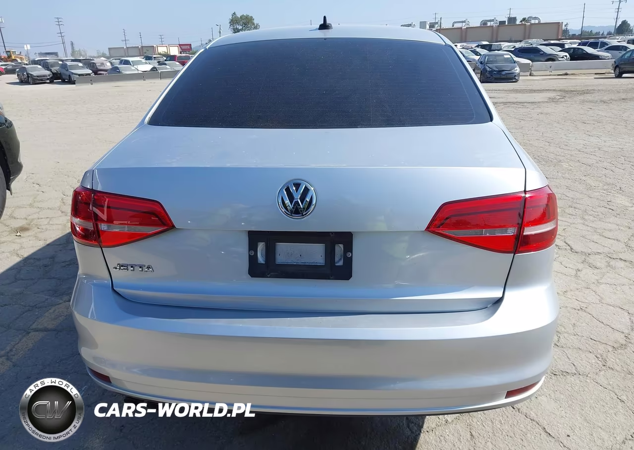 2015 Volkswagen Jetta 2.0L S VIN:3VW2K7AJ6FM216098 - 16