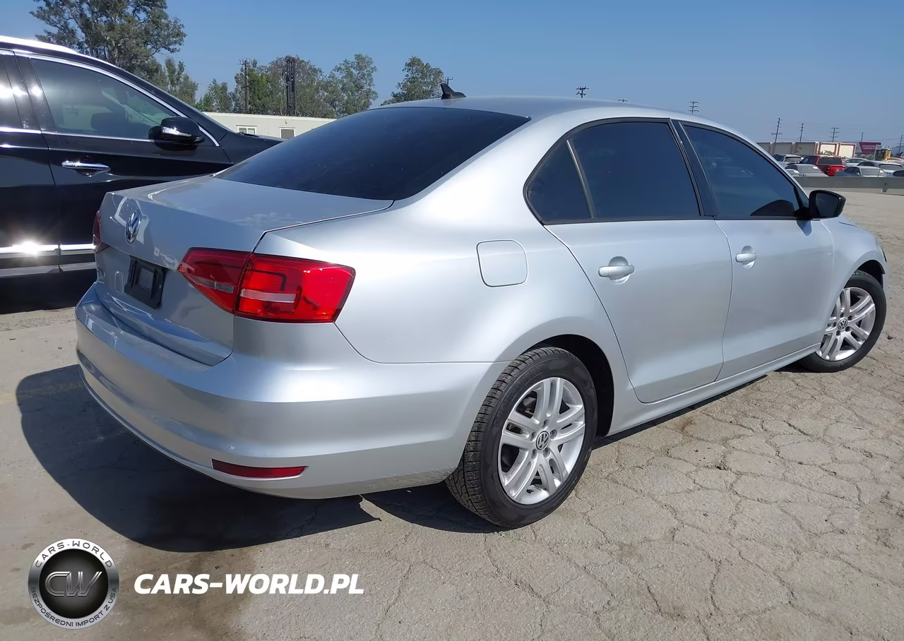 2015 Volkswagen Jetta 2.0L S VIN:3VW2K7AJ6FM216098 - 4