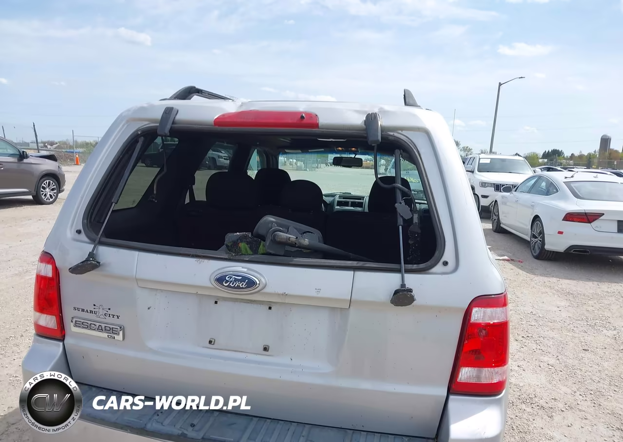 2008 Ford Escape Xlt VIN:1FMCU03128KA13916 - 6