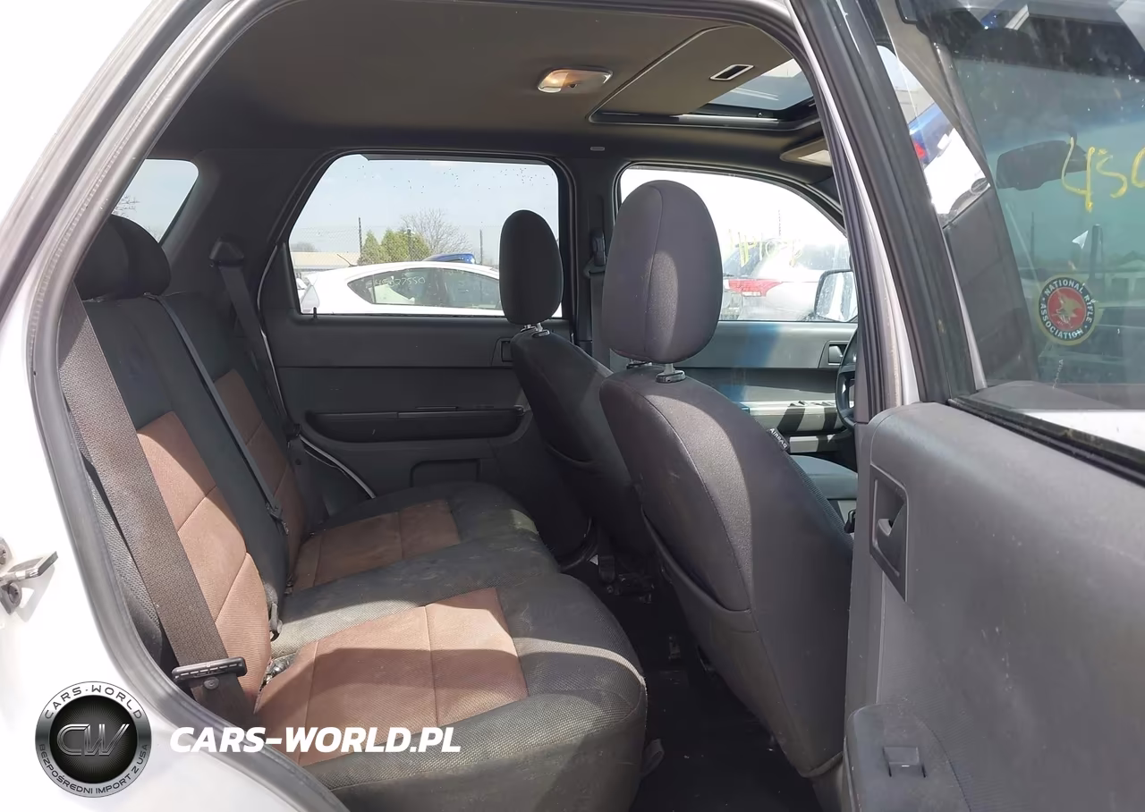 2008 Ford Escape Xlt VIN:1FMCU03128KA13916 - 8
