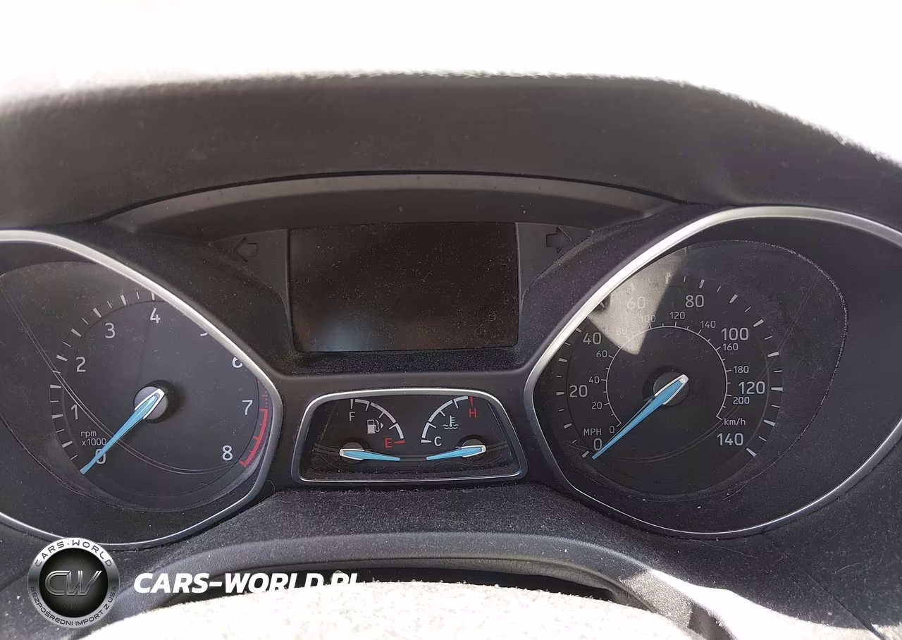 2015 Ford Focus Se VIN:1FADP3F22FL254524 - 7