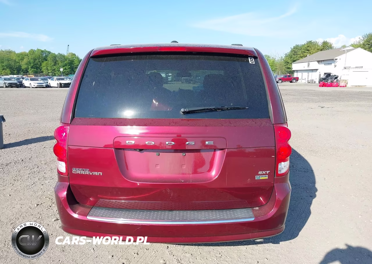 2019 Dodge Grand Caravan Sxt VIN:2C4RDGCG4KR761619 - 17