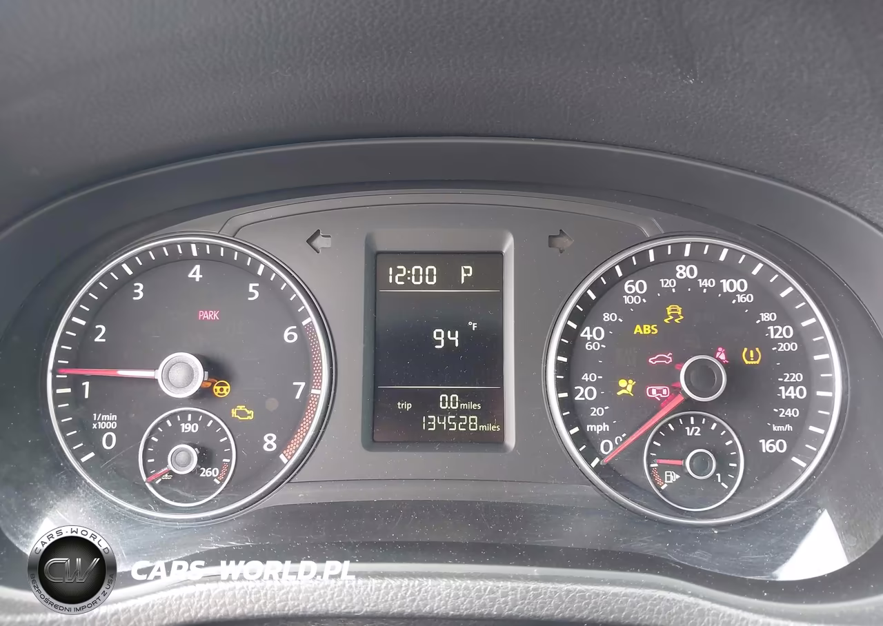 2015 Volkswagen Passat 1.8T Wolfsburg Edition VIN:1VWAT7A32FC043725 - 7