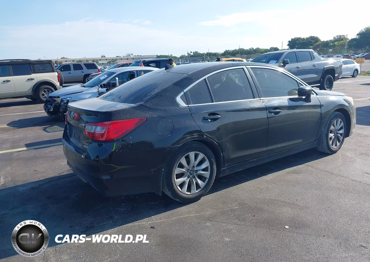 2017 Subaru Legacy 2.5I Premium VIN:4S3BNAD68H3022577 - 4