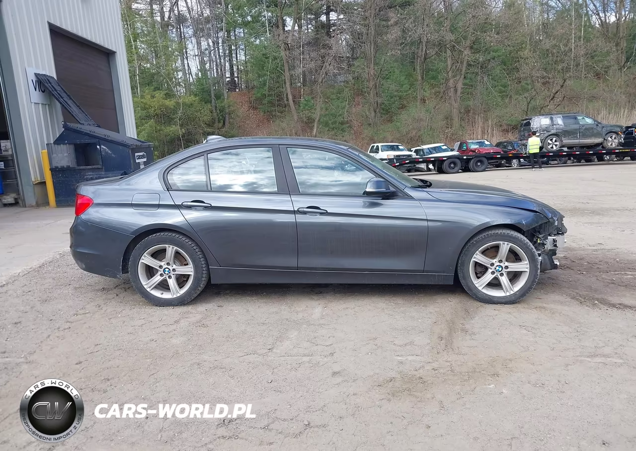 2015 BMW 320I xDrive VIN:WBA3C3C50FP663658 - 13