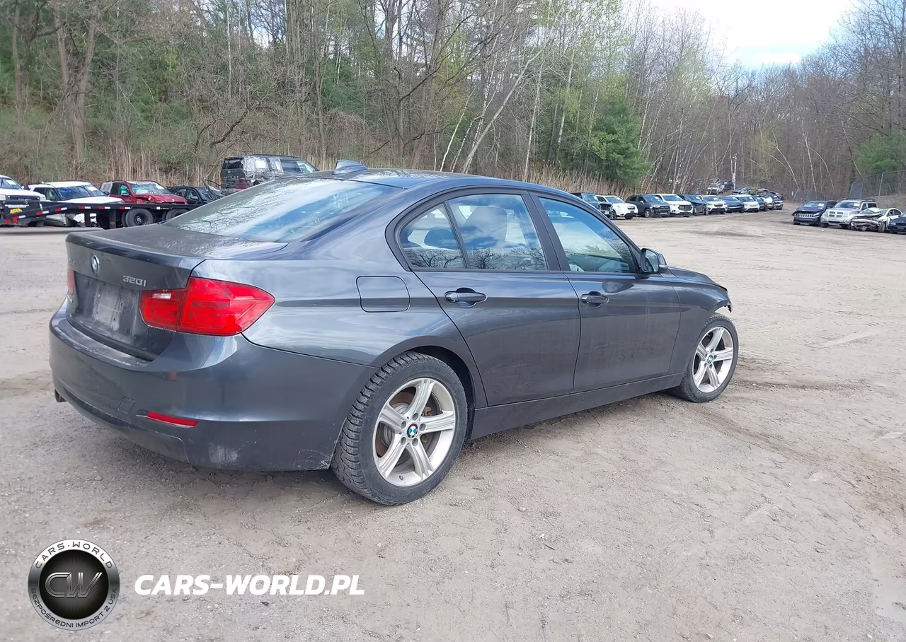 2015 BMW 320I xDrive VIN:WBA3C3C50FP663658 - 4