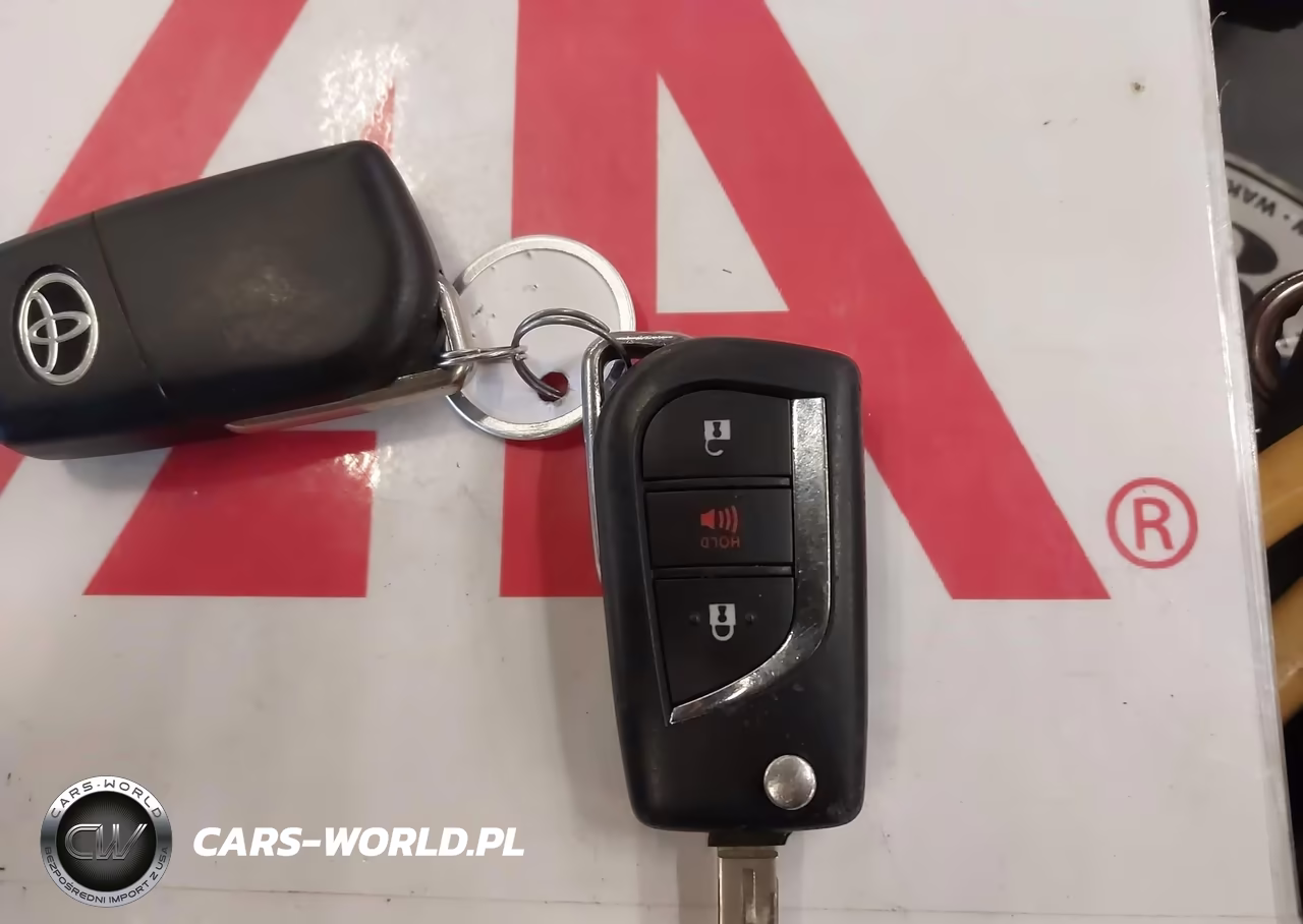2020 Toyota Rav4 Hybrid Le VIN:2T3L6RFV0LW001376 - 11
