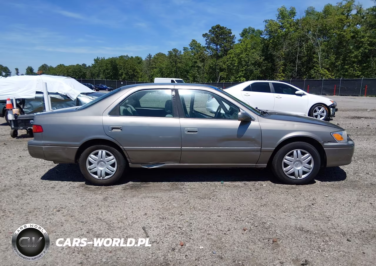 2001 Toyota Camry Le VIN:4T1BG22KX1U067628 - 14