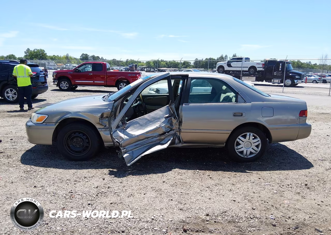 2001 Toyota Camry Le VIN:4T1BG22KX1U067628 - 15