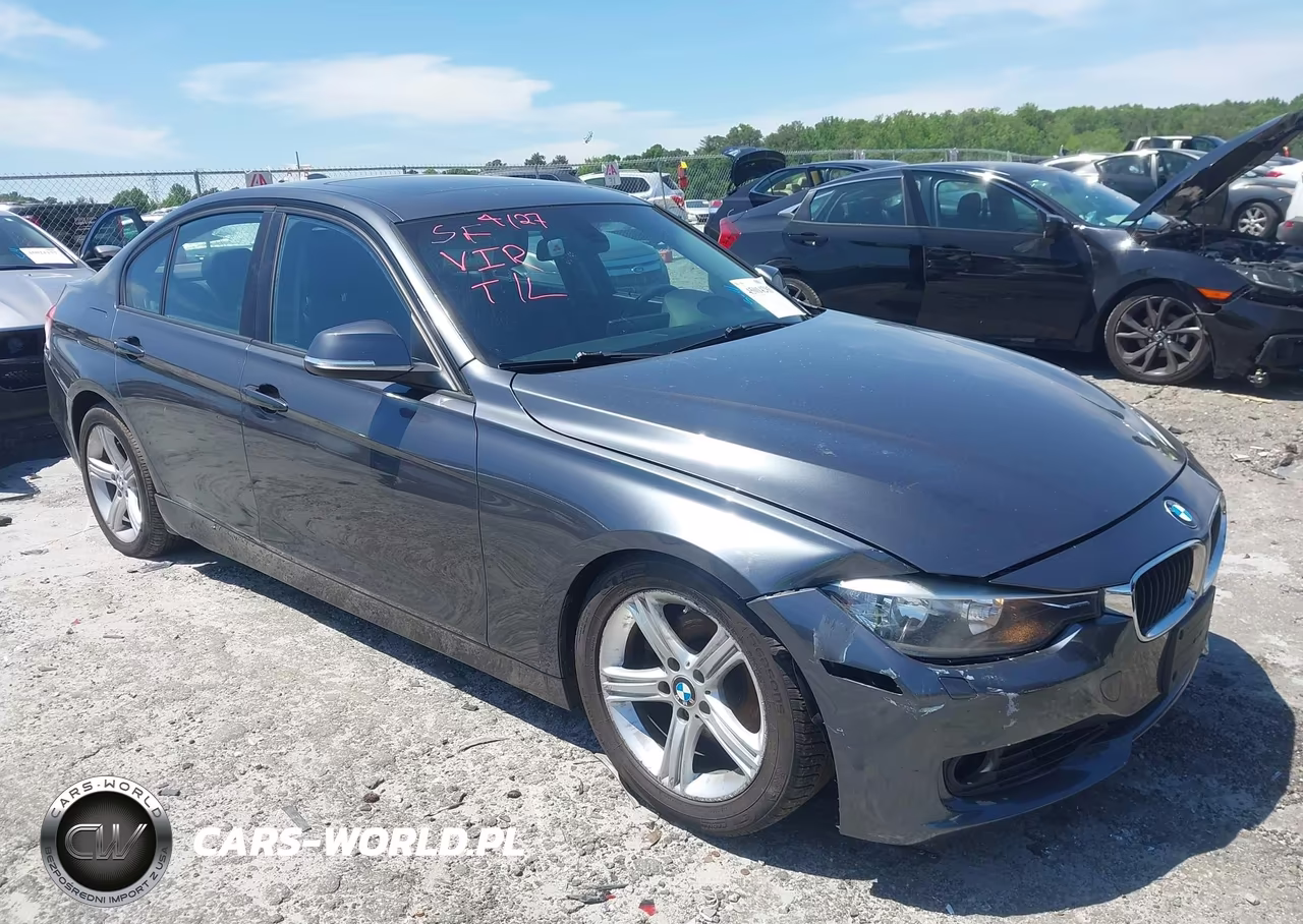 2013 BMW 328I xDrive – zdjęcie 1 z 16