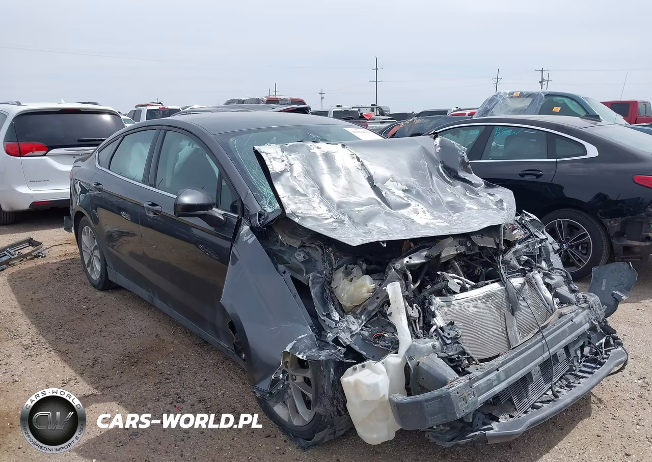 2020 Ford Fusion Se – zdjęcie 1 z 17