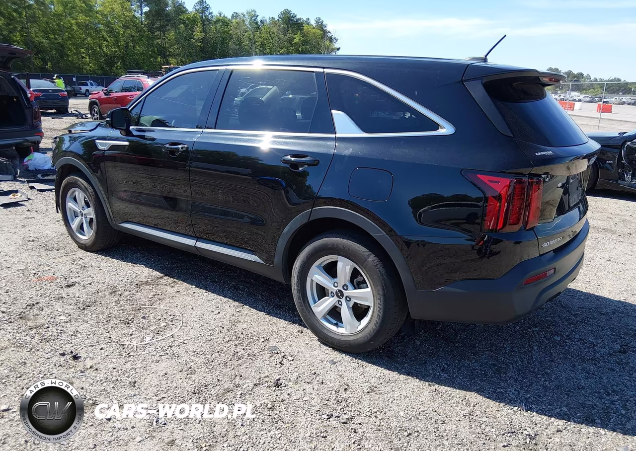 2023 Kia Sorento Lx VIN:5XYRG4LC7PG175706 - 3