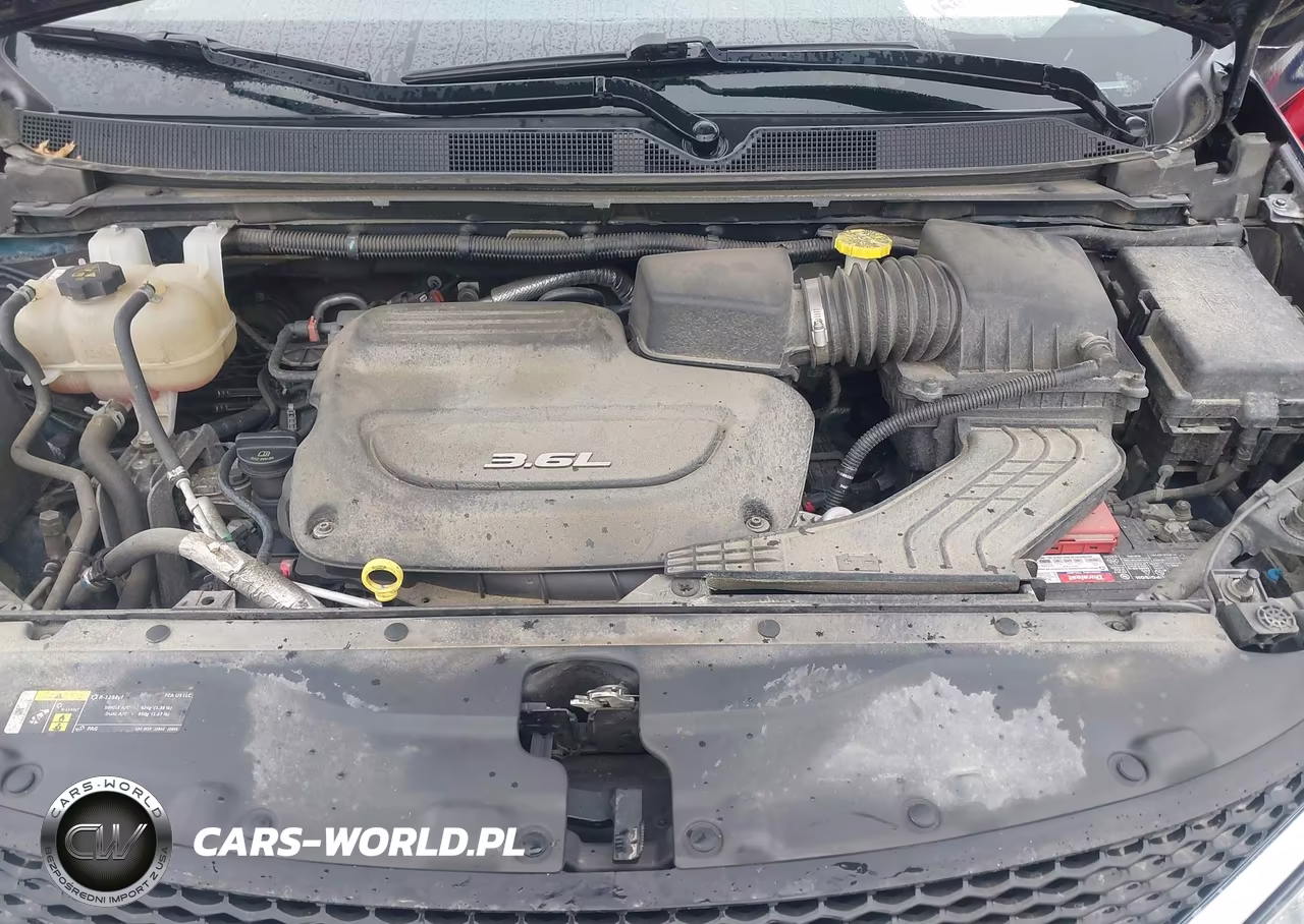 2018 Chrysler Pacifica Touring Plus VIN:2C4RC1FGXJR212226 - 10