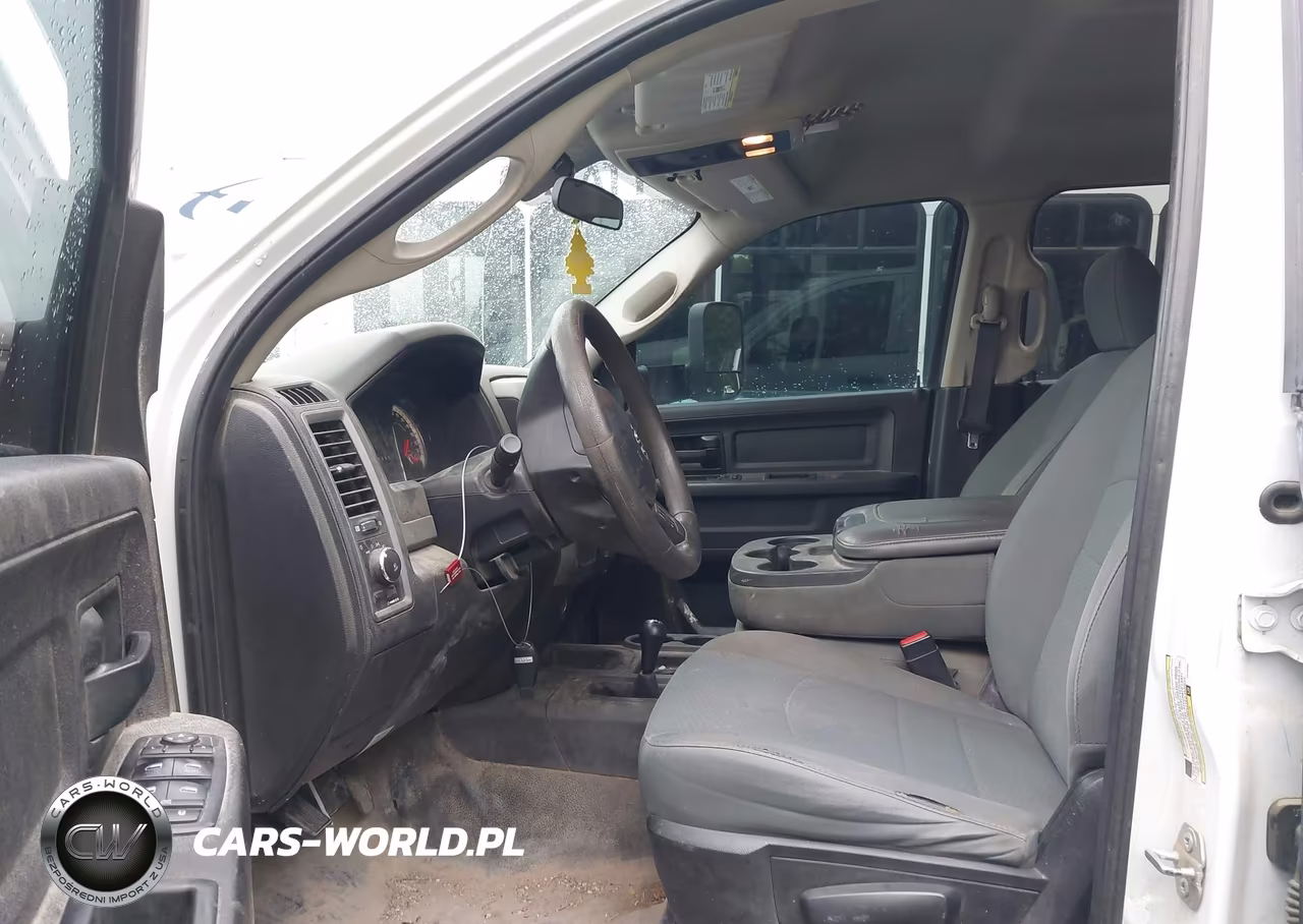 2018 Ram 3500 Chassis Tradesman-Slt-Laramie VIN:3C7WRTCL6JG286962 - 13