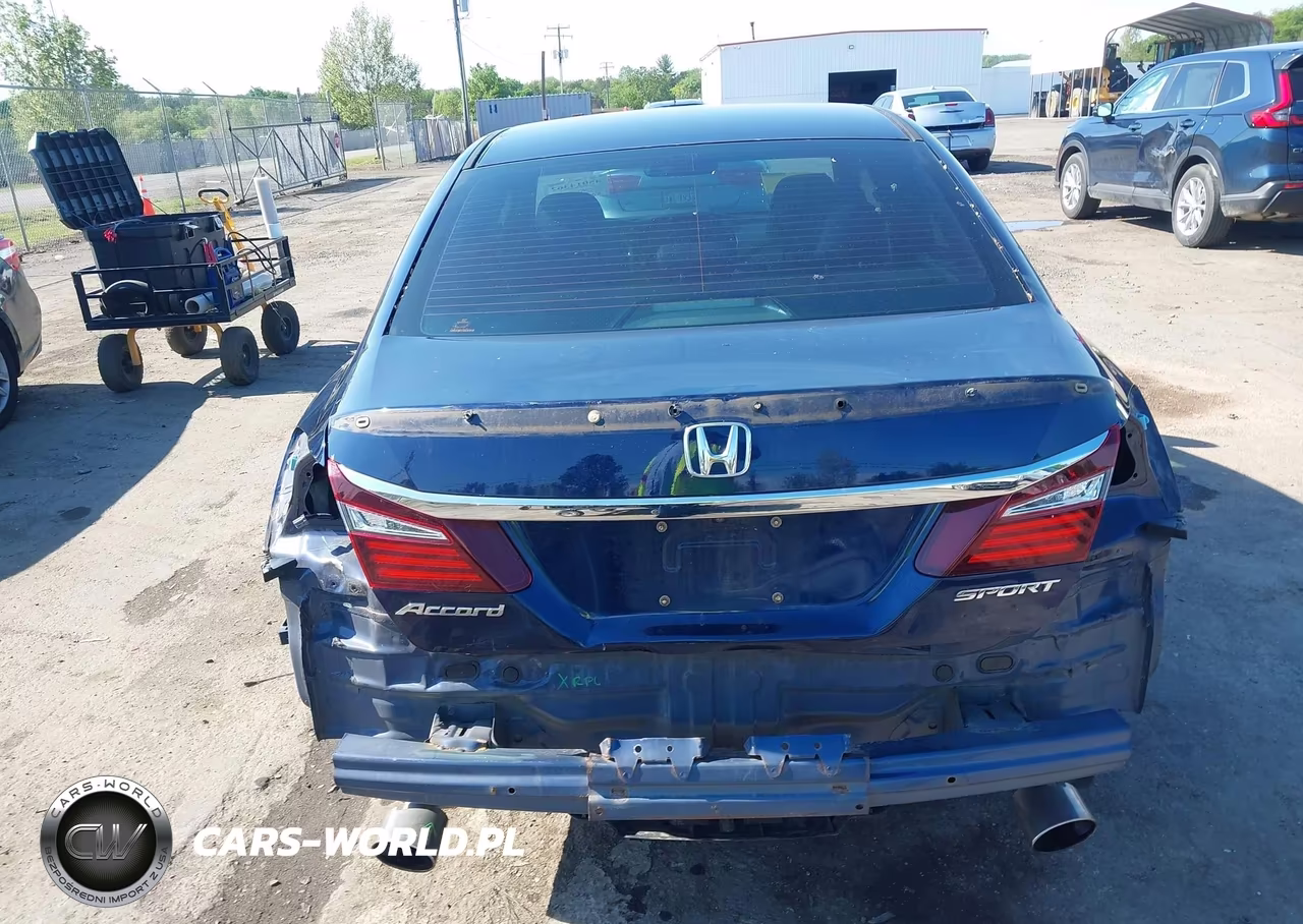 2016 Honda Accord Sport VIN:1HGCR2F58GA194252 - 16