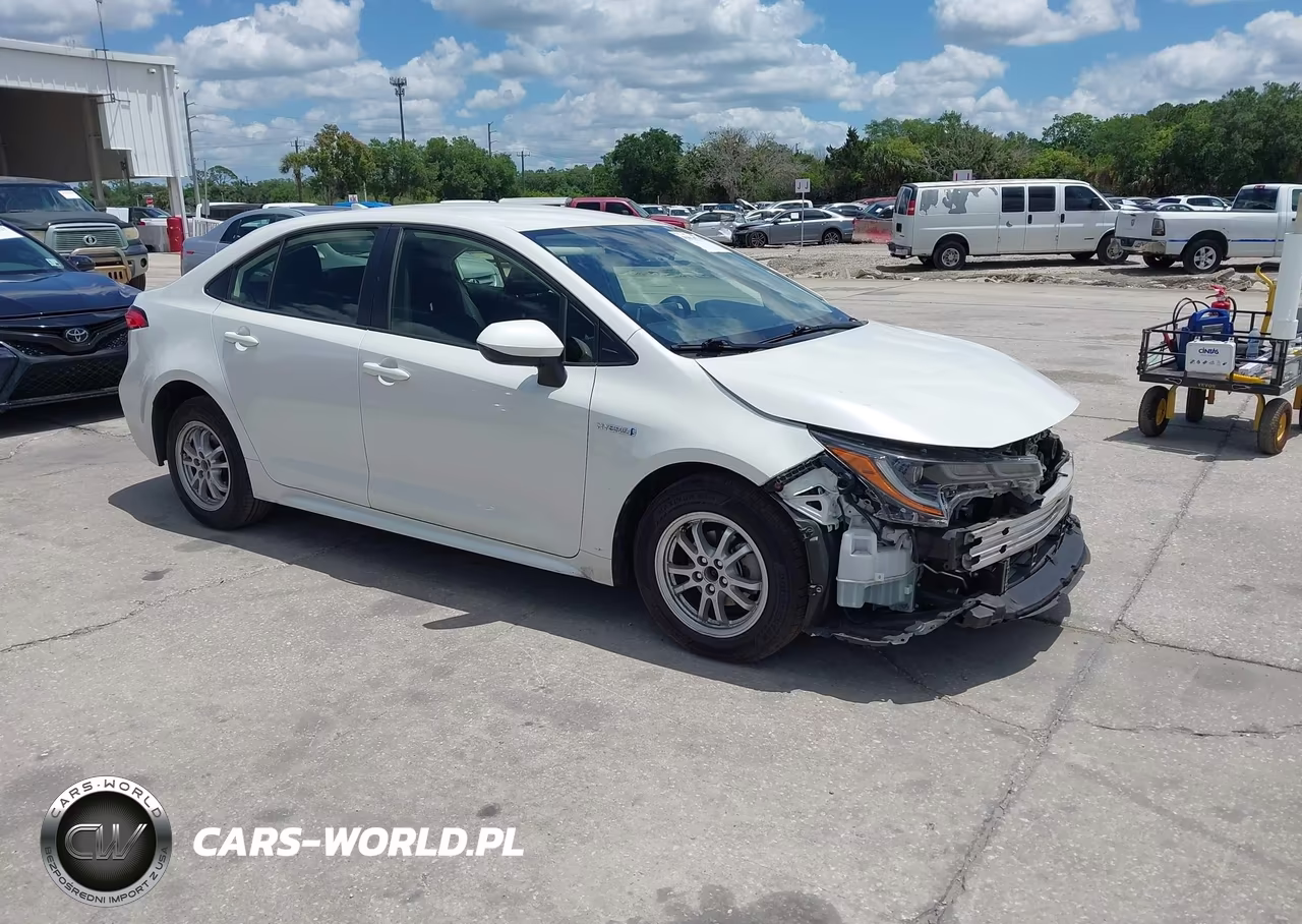 2021 Toyota Corolla Hybrid Le – zdjęcie 1 z 17