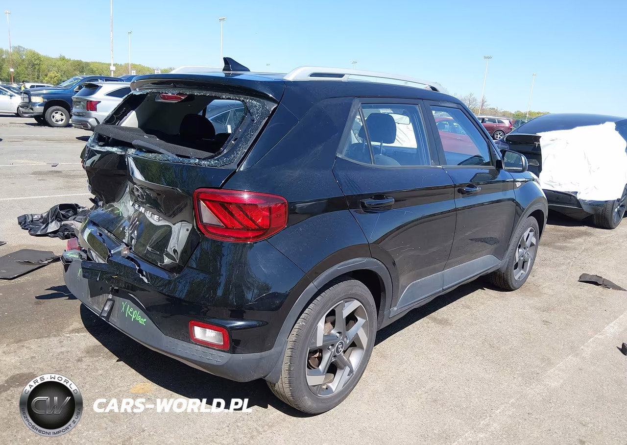 2021 Hyundai Venue Sel VIN:KMHRC8A37MU127909 - 4