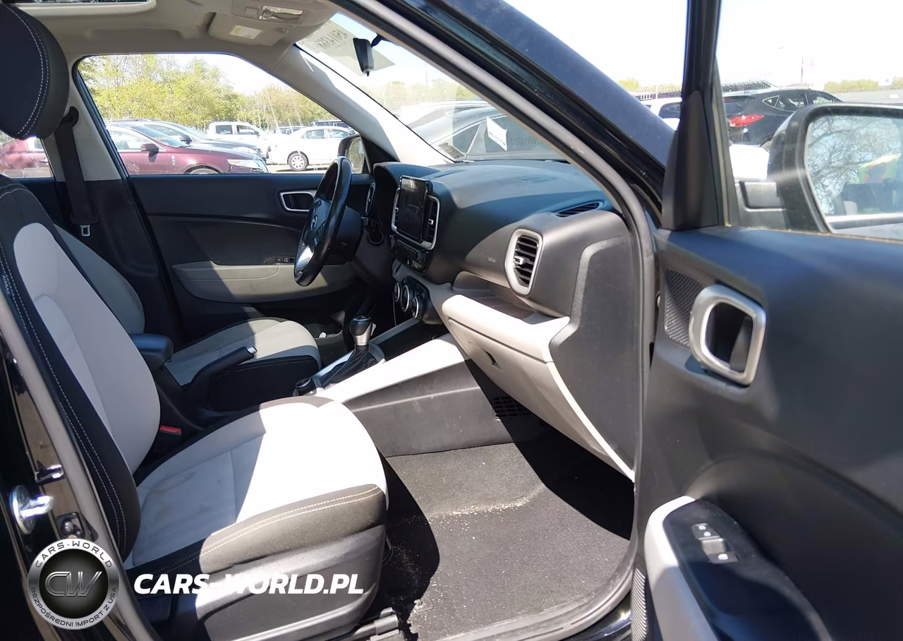 2021 Hyundai Venue Sel VIN:KMHRC8A37MU127909 - 5
