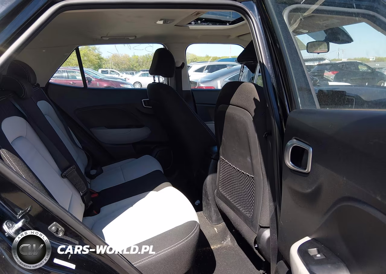 2021 Hyundai Venue Sel VIN:KMHRC8A37MU127909 - 8