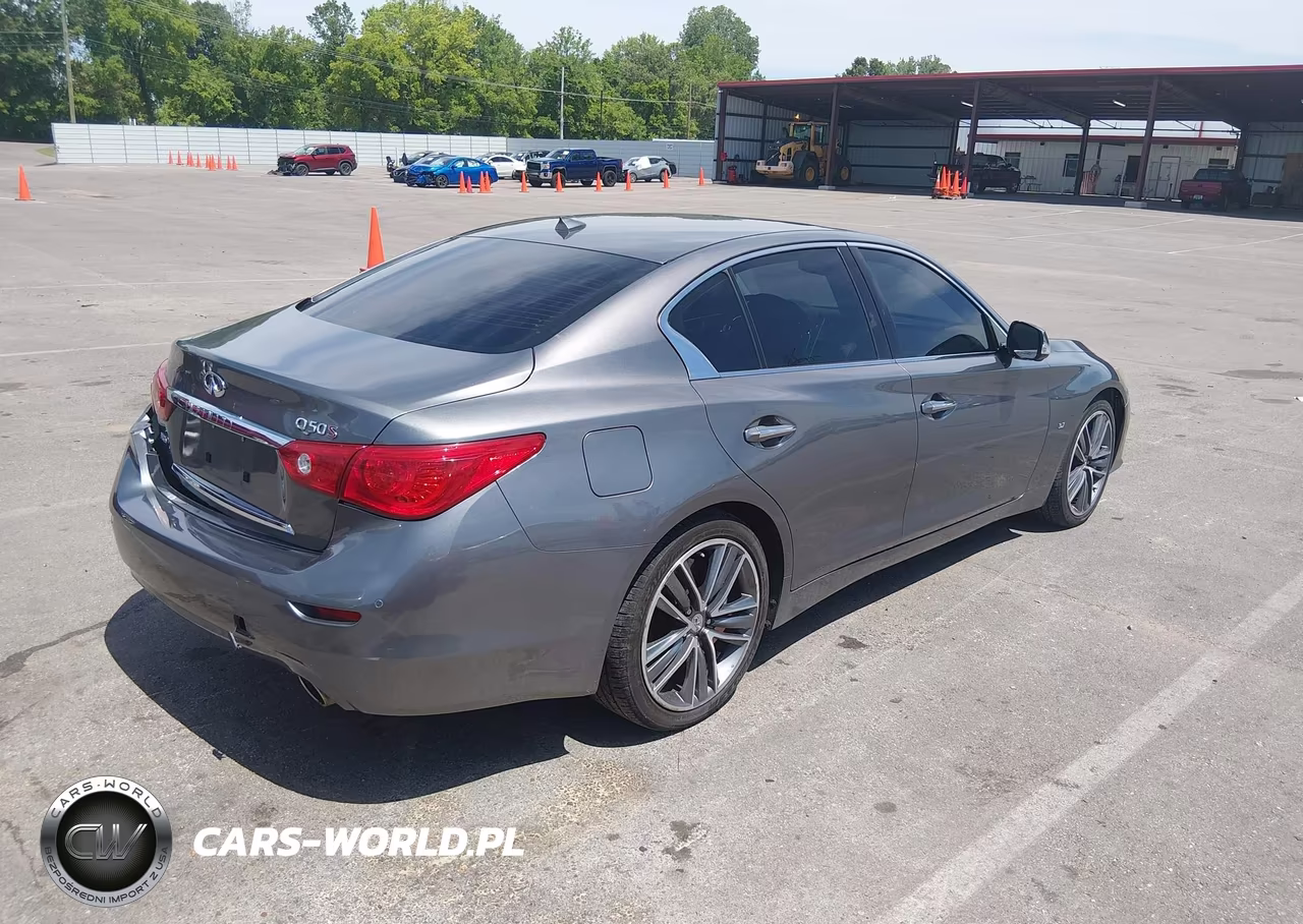 2014 Infiniti Q50 Sport VIN:JN1BV7ARXEM705939 - 4