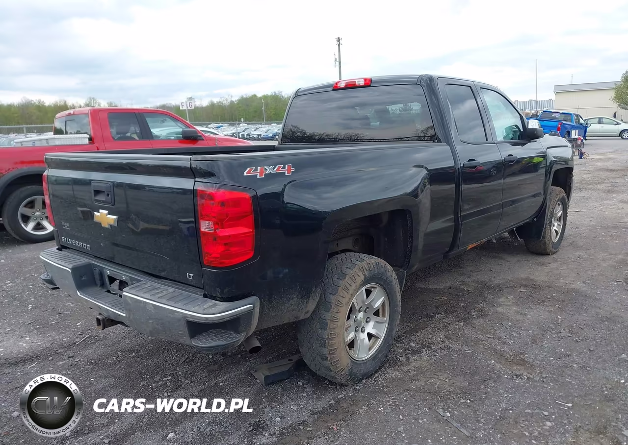 2017 Chevrolet Silverado 1500 1Lt VIN:1GCVKREC6HZ133943 - 4