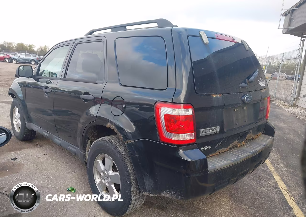 2011 Ford Escape Xlt VIN:1FMCU0D79BKC22645 - 3