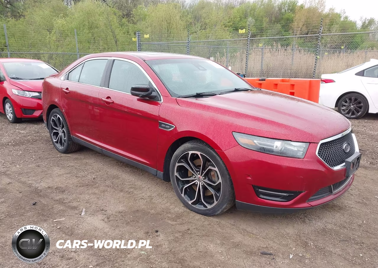 2013 Ford Taurus Sho – zdjęcie 1 z 11