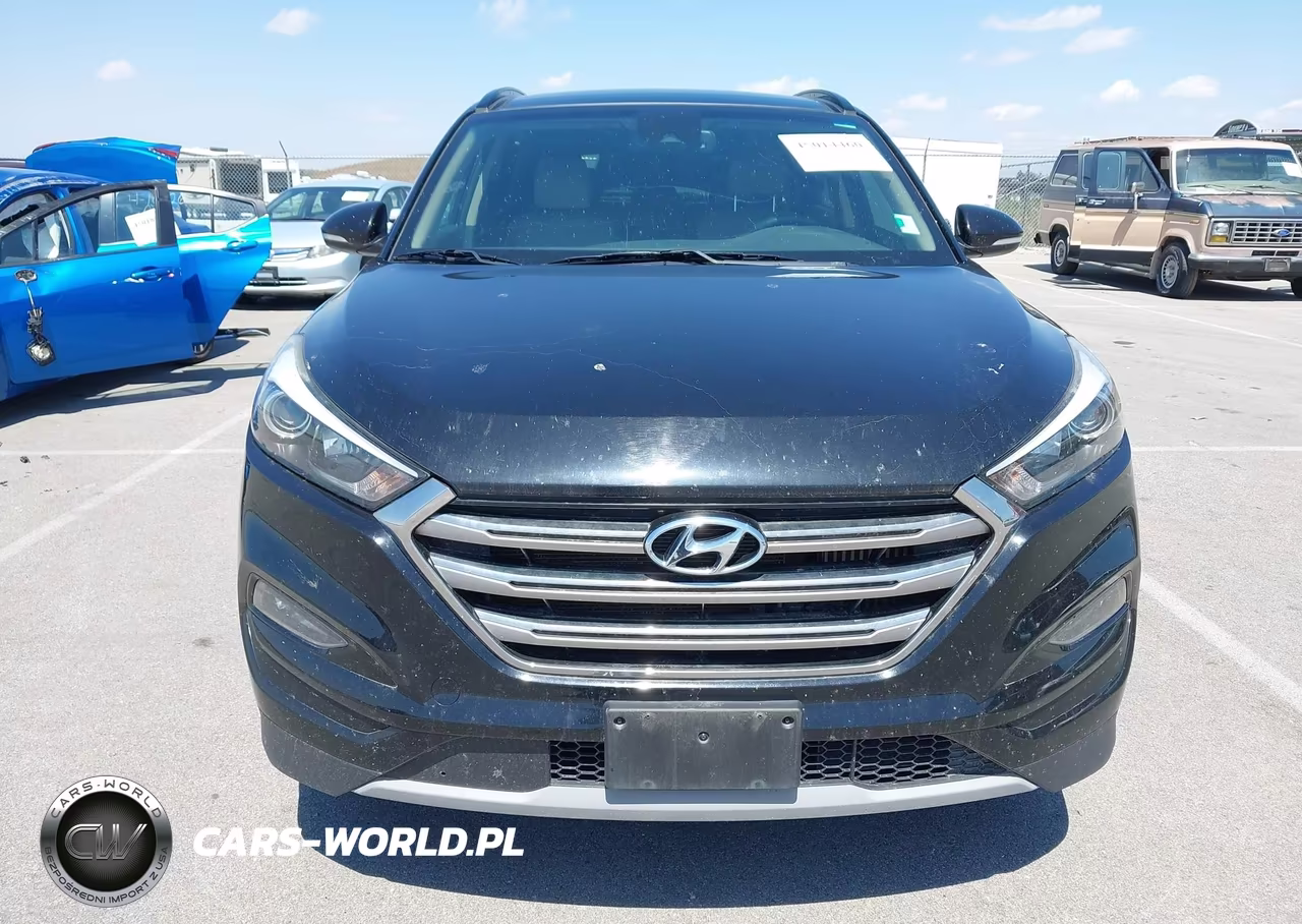 2017 Hyundai Tucson Limited VIN:KM8J3CA26HU275885 - 6
