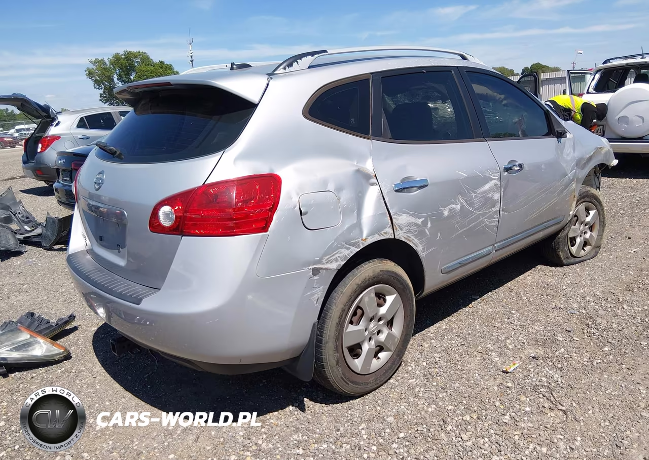 2014 Nissan Rogue Select S VIN:JN8AS5MT8EW613055 - 4
