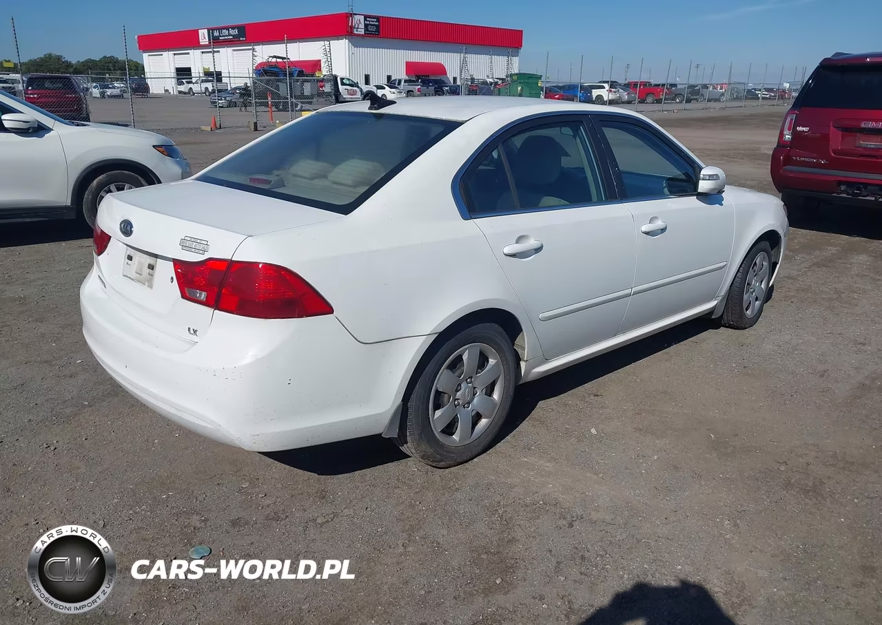 2009 Kia Optima Lx VIN:KNAGE228295367607 - 4