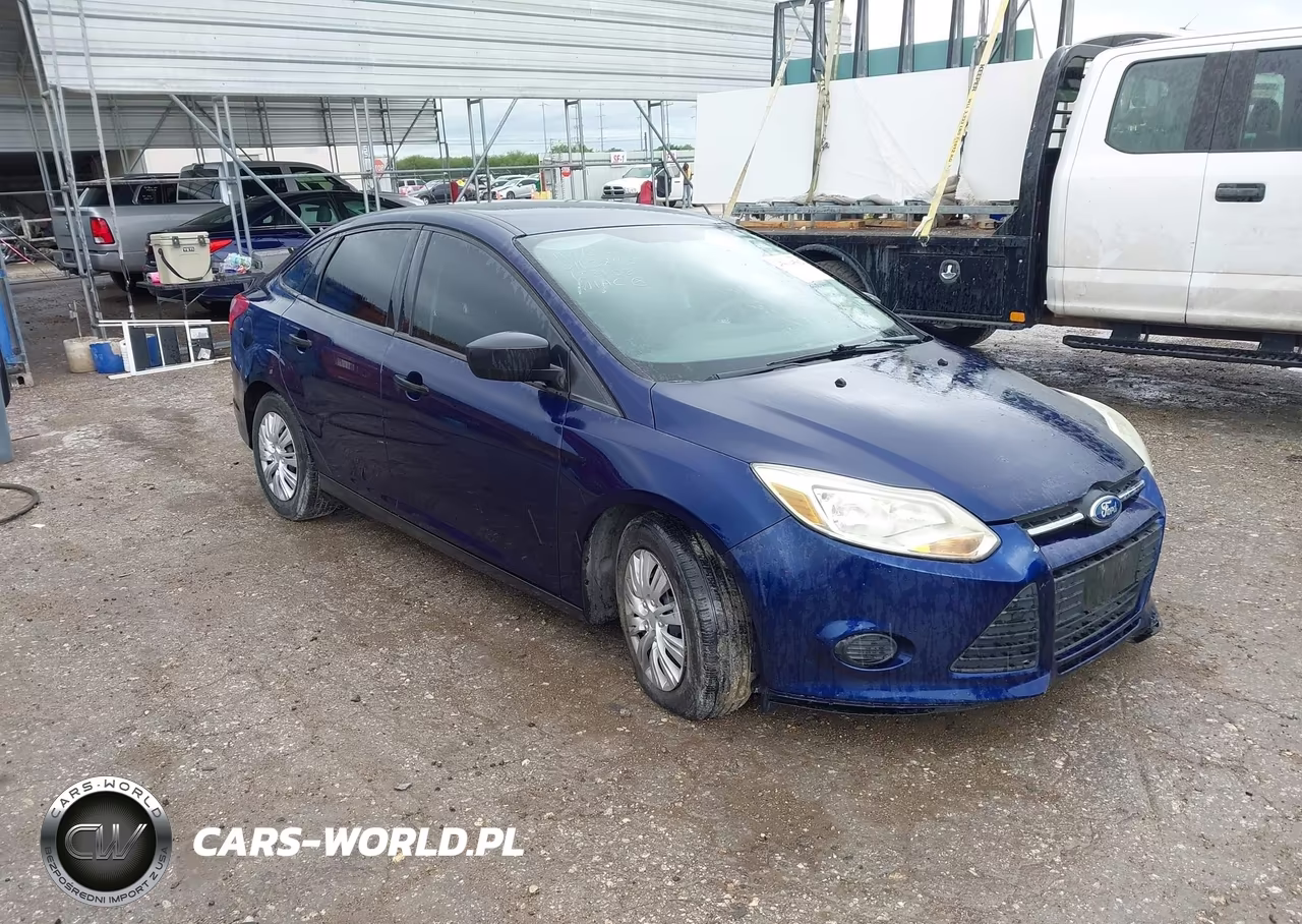 2012 Ford Focus S VIN:1FAHP3E28CL153602 - 13