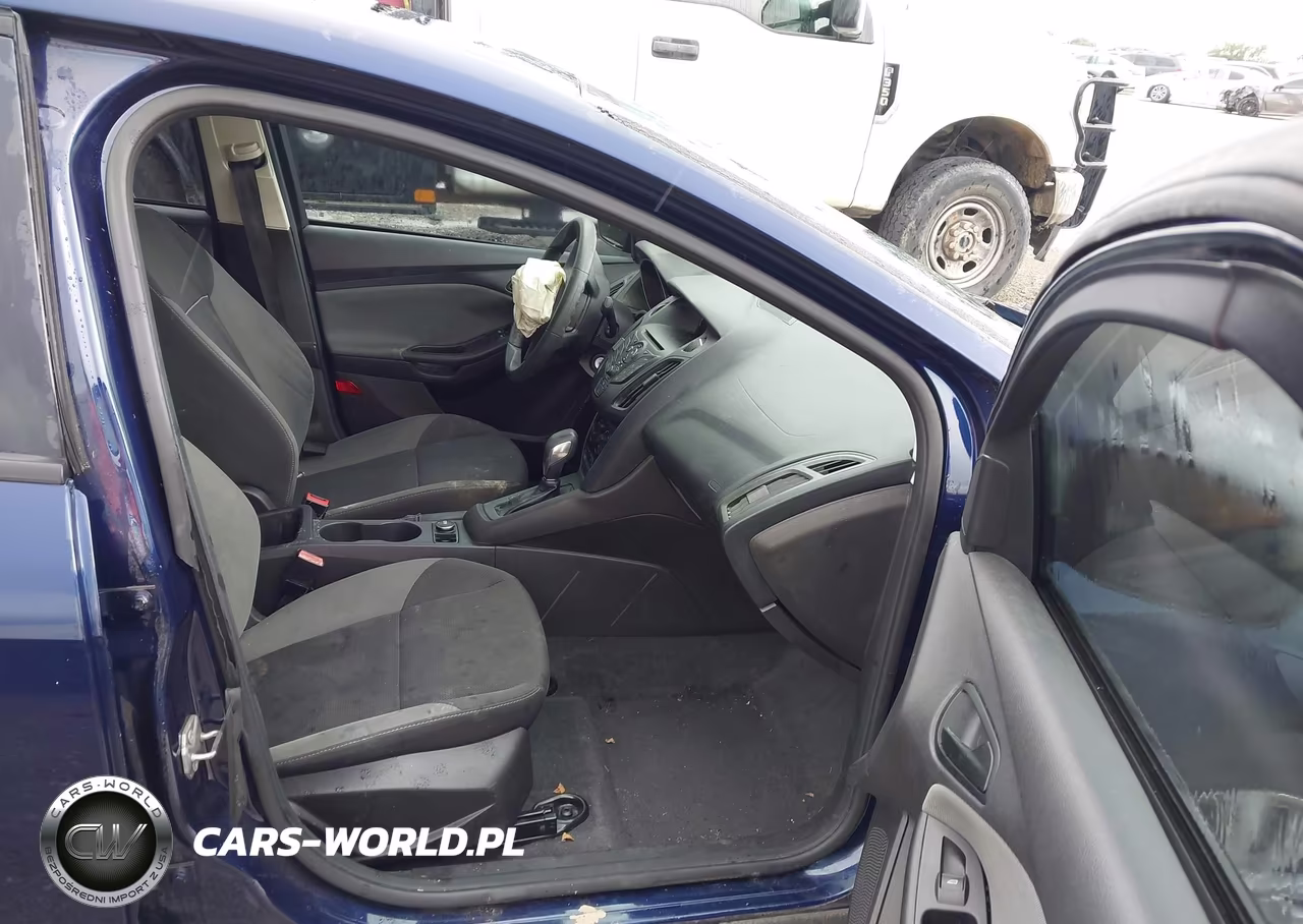 2012 Ford Focus S VIN:1FAHP3E28CL153602 - 5