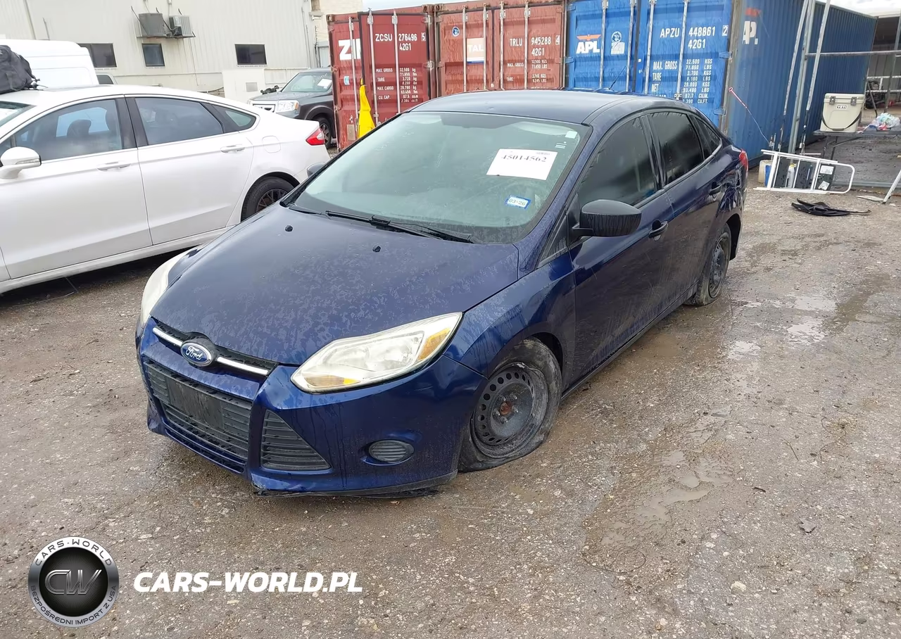 2012 Ford Focus S VIN:1FAHP3E28CL153602 - 6
