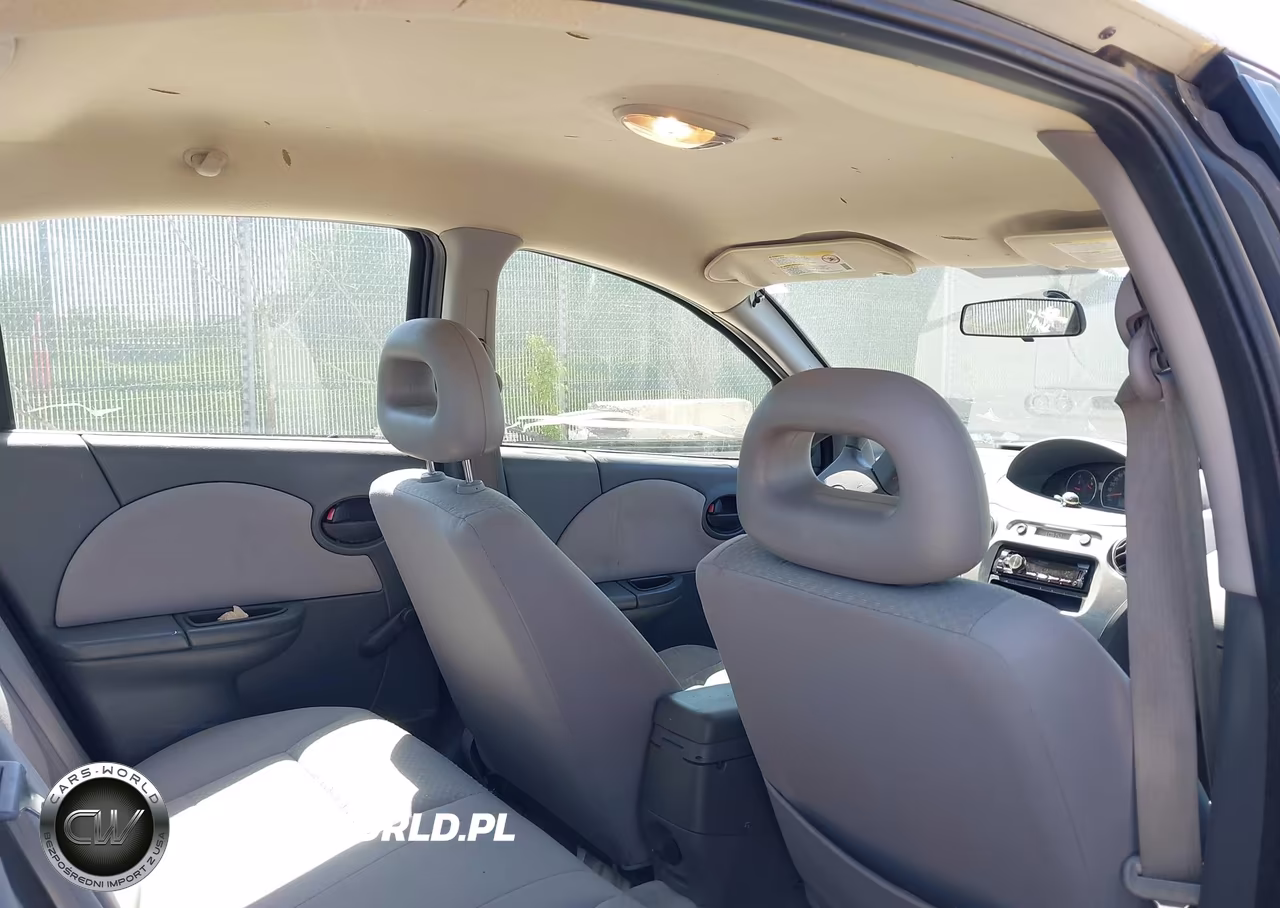 2005 Saturn Ion 2 VIN:1G8AJ52F05Z102928 - 8